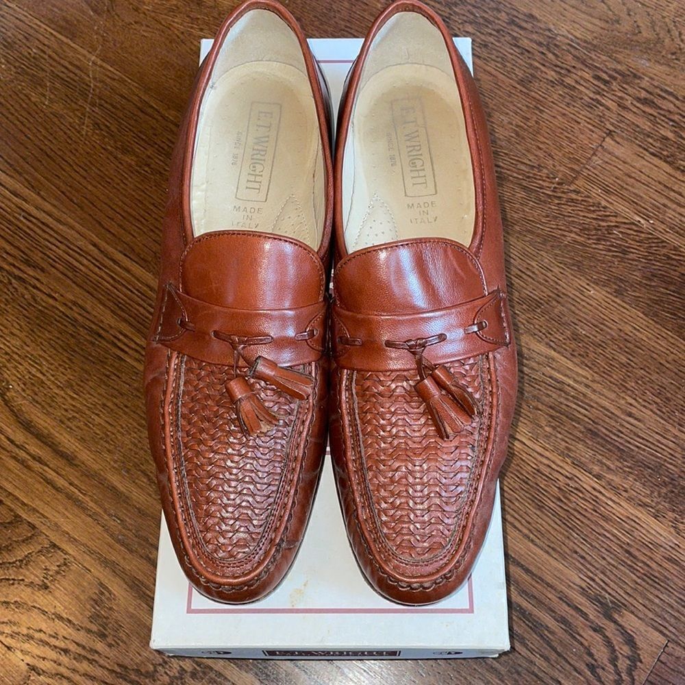 E.T. Wright Woven Vamp brown leather slip on loafers with tassels